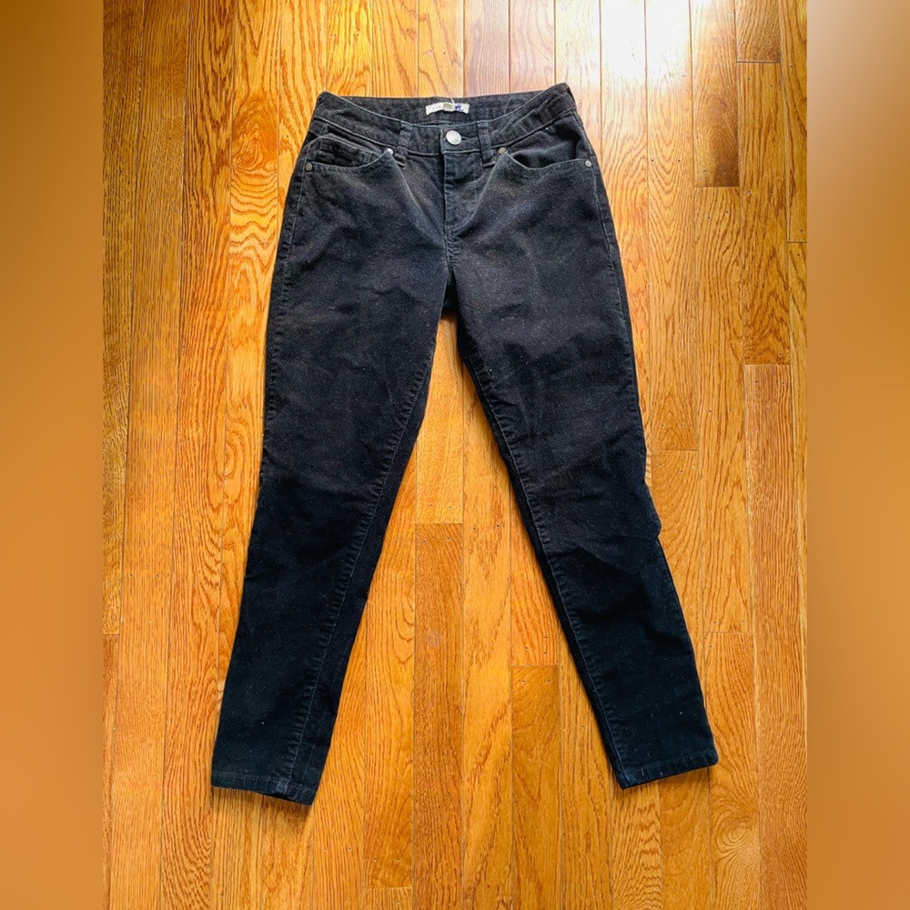 Women’s Copper Key Corduroy Skinny Black Pants Size 3